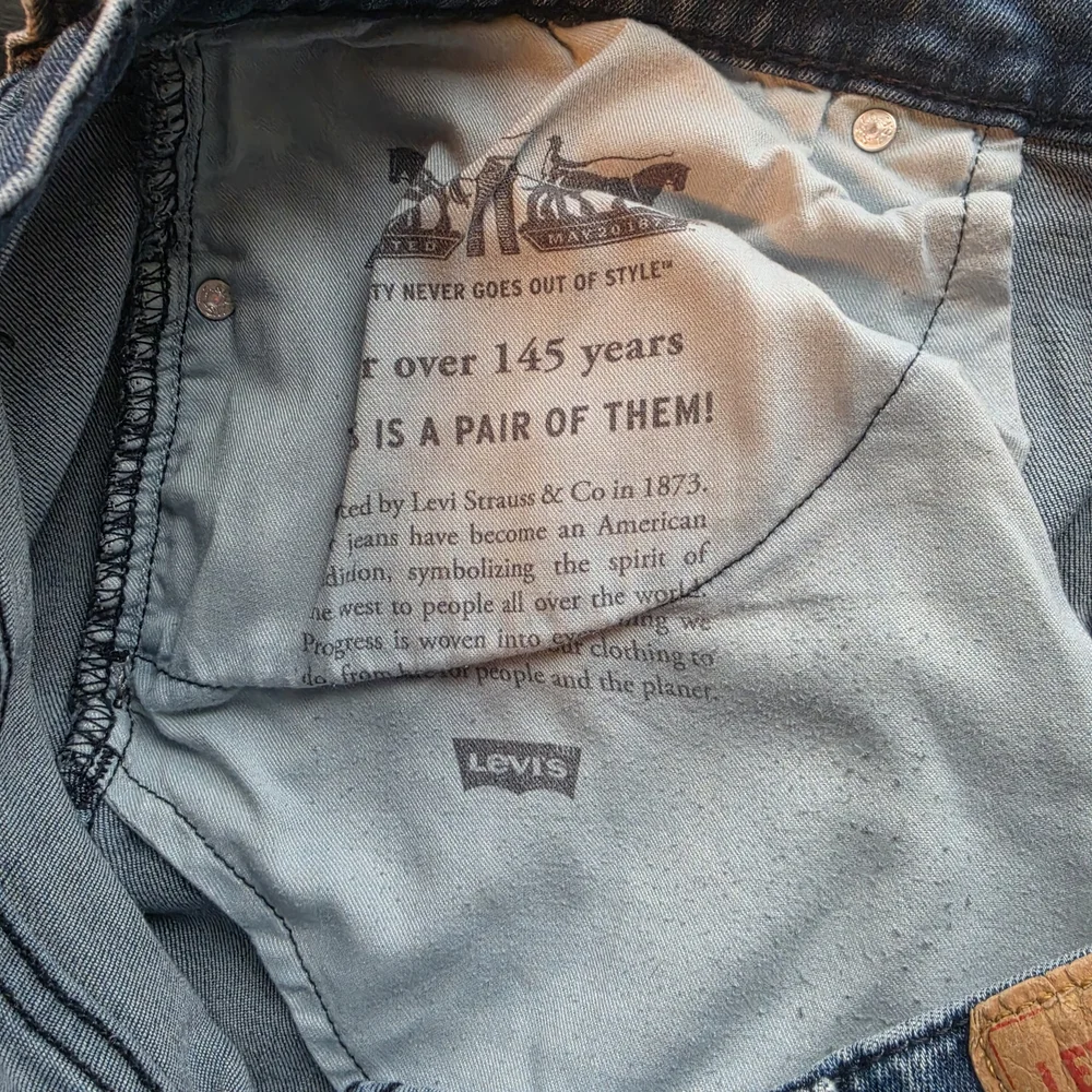 Levi's Relaxed Fit Blue Jeans